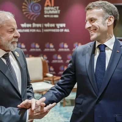 Lula e Macron tratam de defesa, ciência e tecnologia e comércio