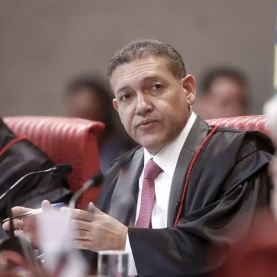 Presidente do TSE reclama de interferência em decisões da Corte