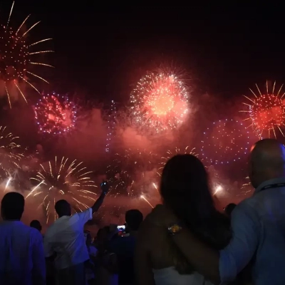 Queima de fogos pode desencadear crise sensorial em autistas