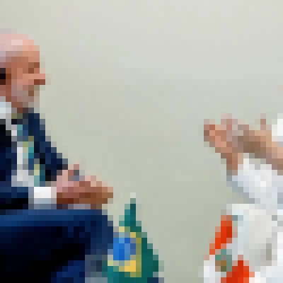 Em Nova York, Lula se reúne com Dina Boluarte, presidenta do Peru