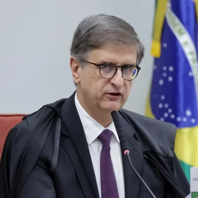 PGR se manifesta contra revisão da condenação de Bolsonaro