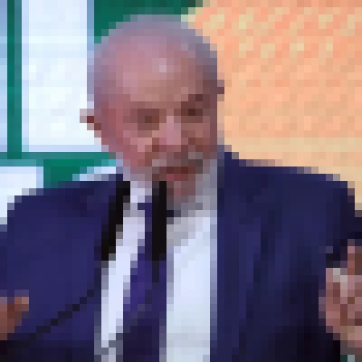 Lula cobra regulamentação de lei sobre economia solidária
