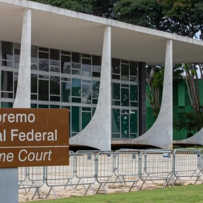 Moraes marca para 28 de julho depoimento de Flávio Bolsonaro à PF