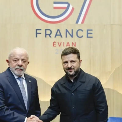 Lula e Zelensky debatem saída diplomática para guerra Ucrânia x Rússia