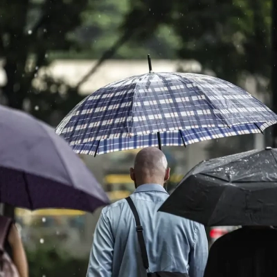 Tempestades por passagem de ciclone ainda ameaçam três estados