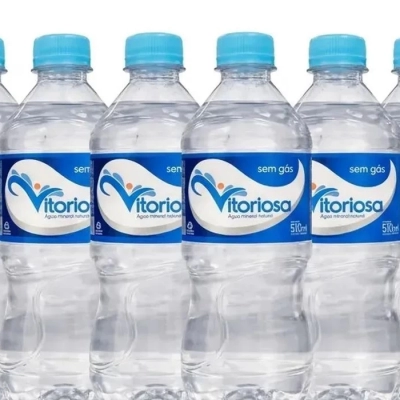 Anvisa interdita água mineral da marca Vitoriosa por conter coliformes