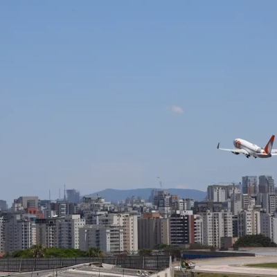 Anac estabelece regras mais restritivas para aviação em Congonhas (SP)