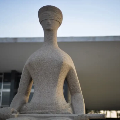 Primeira Turma do STF decide hoje se mantém Bolsonaro preso