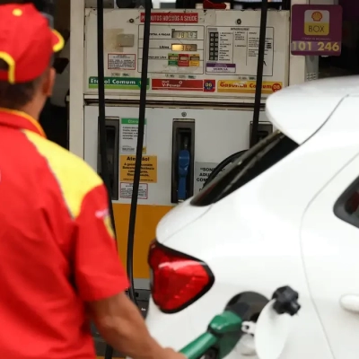 MJSP faz plantão para atender Procons contra aumento de combustível