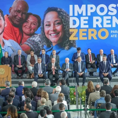 Lula sanciona isenção do IR para quem ganha até R$ 5 mil