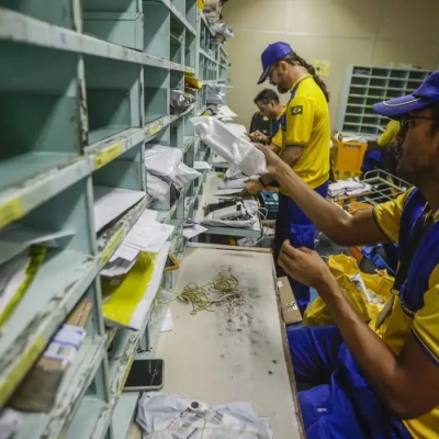 TST determina manutenção de 80% do efetivo durante greve dos Correios