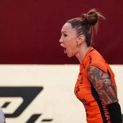 Tifanny se pronuncia após regra que veta trans no vôlei: "Retrocesso"