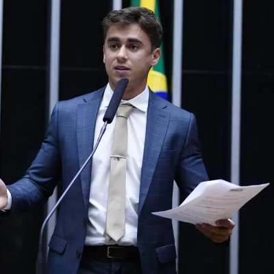 TSE manda Nikolas retirar postagem com desinformação sobre Lula