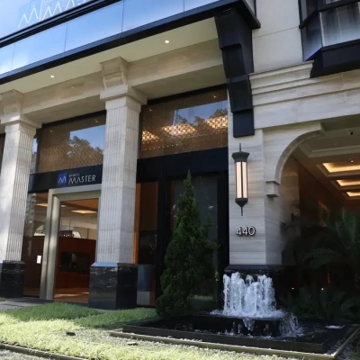Justiça do Rio determina bloqueio de contas do Banco Master