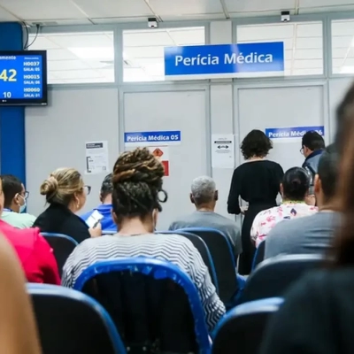 Fila de espera por atendimento do INSS é zerada em agosto