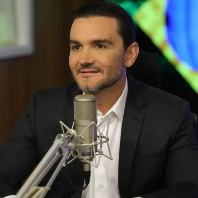 União Brasil decide expulsar ministro Celso Sabino da legenda