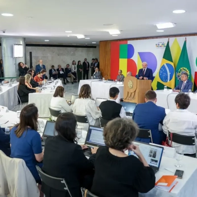 Lula afirma que vai vetar PL da Dosimetria