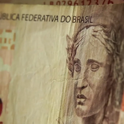 Governo de SP aplica multa recorde de R$ 1 bilhão contra Fast Shop