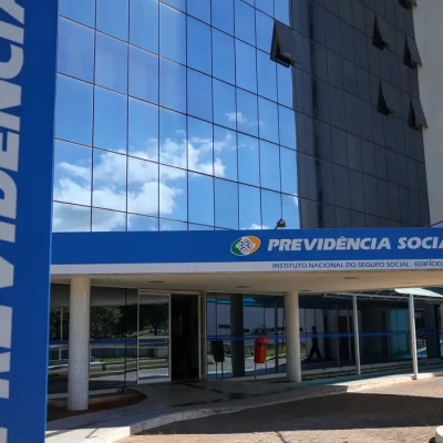 INSS paga segunda parcela do 13º a aposentados e pensionistas