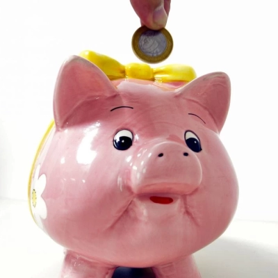 Retiradas da poupança superam depósitos em R$ 7,15 bilhões em julho