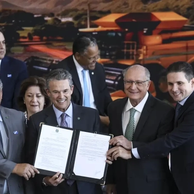 Governo federal lança Plano Safra 2026/2027 de R$ 525,1 bilhões