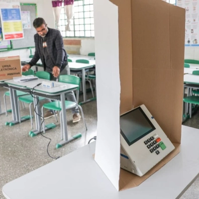 No estado de São Paulo, 32 urnas com problemas são substituídas