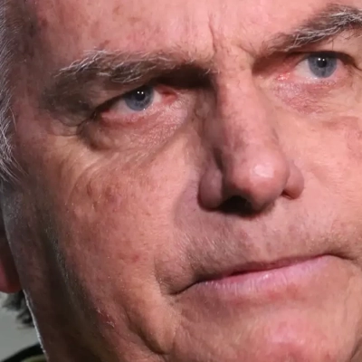 Moraes nega recurso de Bolsonaro contra condenação por trama golpista