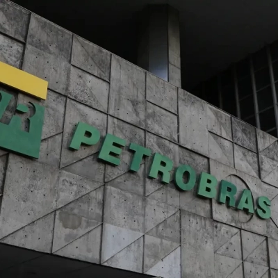 Petrobras tem lucro líquido de R$ 52,4 bi no segundo trimestre