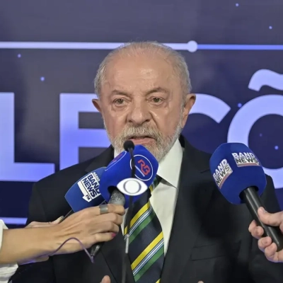 TSE: Lula autoriza quebra de sigilo bancário se Flávio fizer o mesmo