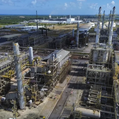 Petrobras reajusta preço do diesel em R$ 0,38 por litro