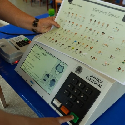 Prazo para tirar ou regularizar título de eleitor termina nesta quarta