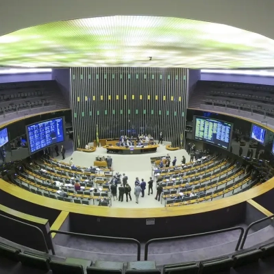 PL, PSD, PT e Republicanos têm 15 governadores eleitos