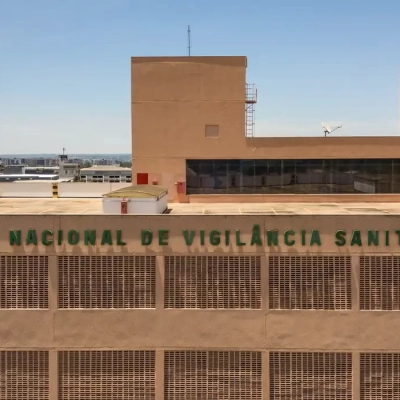 Anvisa proíbe lote falso de chá e suplementos inseguros para o consumo