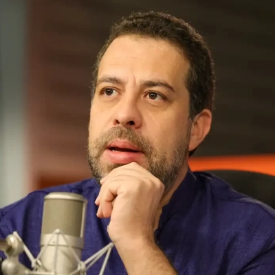 Boulos critica lobbies contra o fim da escala 6 por 1 e o Move Brasil