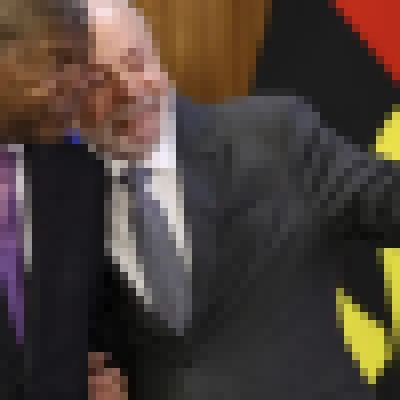 Lula incentiva empresariado a investir em Angola