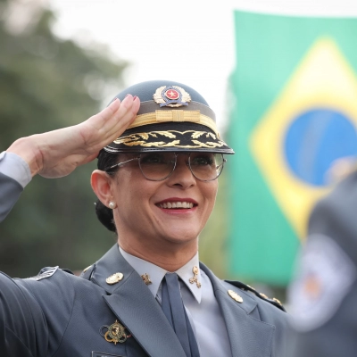 Coronel Glauce toma posse como primeira mulher no comando da Polícia Militar de SP