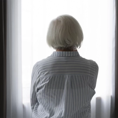 Alzheimer: manter a mente ativa ajuda na prevenção de doenças neurodegenerativas