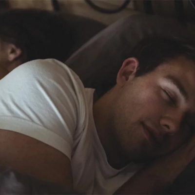 Dormir demais não significa dormir melhor; veja por que excesso pode estar associado ao desenvolvimento de doenças