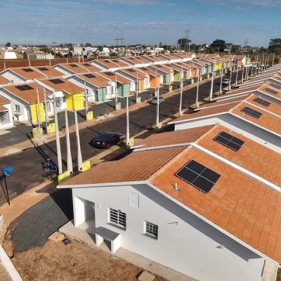 Famílias com renda de até três salários mínimos têm novas cartas de crédito para primeiro imóvel na capital e interior