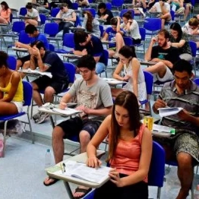 Estudantes da 3ª série do Ensino Médio da rede estadual de SP têm até o dia 5 de junho para confirmar participação no Enem