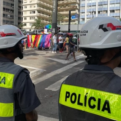 Polícia de SP coloca 1,5 mil policiais para reforçar a segurança na Parada LGBT+
