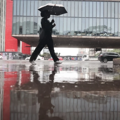 Defesa Civil alerta para cuidados com previsão de chuva no Dia de Finados