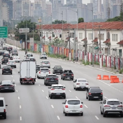 IPVA 2026: 4ª parcela vence nos próximos dias para placas com final 6, 7, 8 e 9; veja como fica o pagamento com o feriado