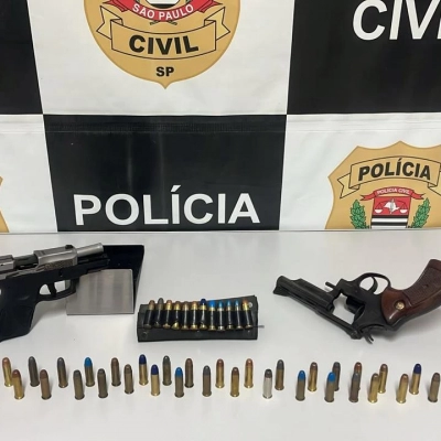 Polícia Civil prende homem por posse ilegal de arma de fogo em São Roque