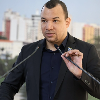 Dylan Dantas defende continuidade do atendimento prestado pela Fundação Melanie Klein