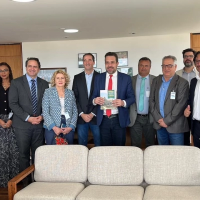 Vereadores de Sorocaba se reúnem com ministro Guilherme Boulos em Brasília