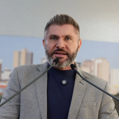 Vereador Henri Arida protocola requerimento para reforçar transparência em licitações