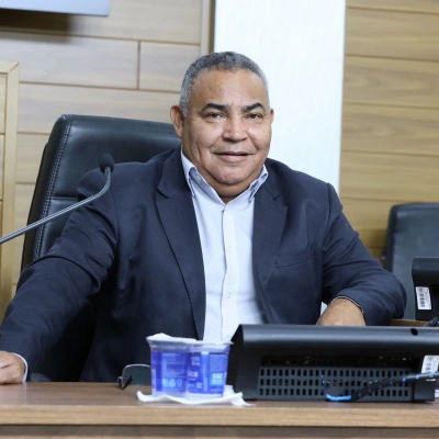 Cláudio Sorocaba solicita operação tapa-buraco em rua do Conjunto Júlio de Mesquita Filho