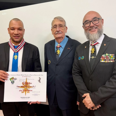 Dylan Dantas é condecorado com a Insígnia da Academia de História Militar Terrestre do Brasil de São Paulo “General Bertholdo Klinger”