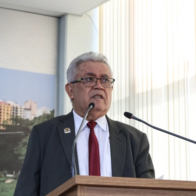 Luis Santos quer protocolo de atendimento para saúde dos pés em diabéticos